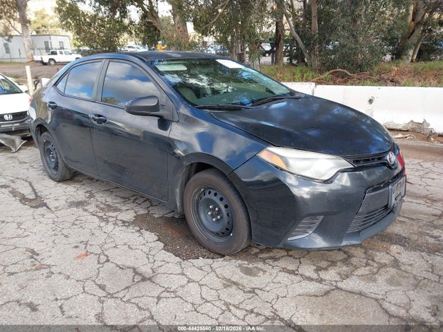 Toyota COROLLA LE 2016 5YFBURHE1GP504896 главное изображение