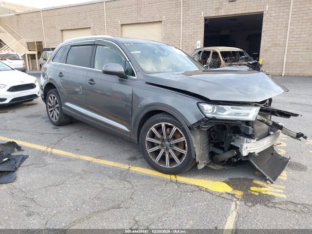 2018 AUDI Q7 WA1LHAF71J0041614 Photo 0
