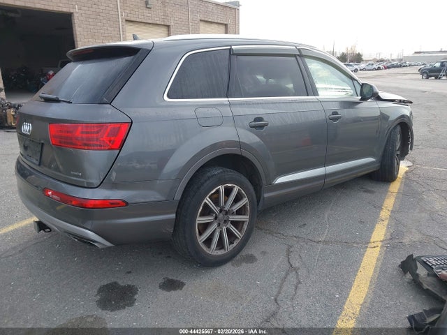 2018 AUDI Q7 WA1LHAF71J0041614 Photo 3