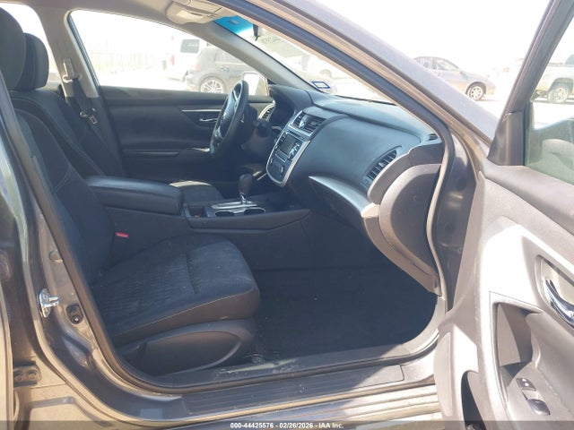 1N4AL3AP3GN353165 Nissan Altima 2.5/2.5 S/2.5 Sl/2.5 Sr/2.5 Sv