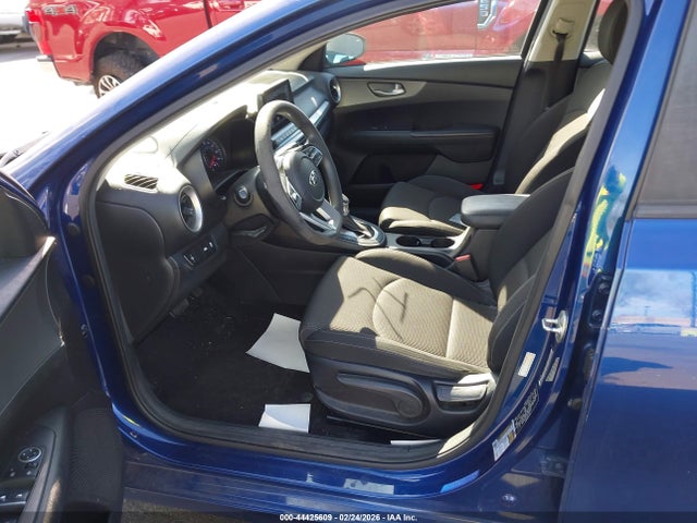 3KPF24AD1KE109347 KIA Forte Lxs