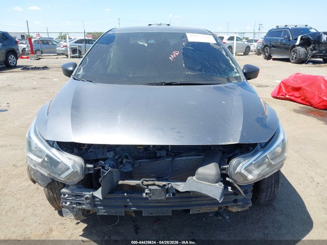 3N1CN8DV1ML820814 Nissan Versa S Xtronic Cvt