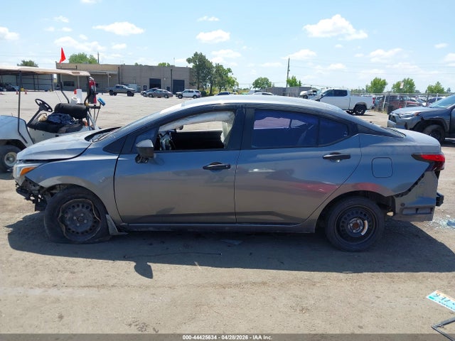 3N1CN8DV1ML820814 Nissan Versa S Xtronic Cvt
