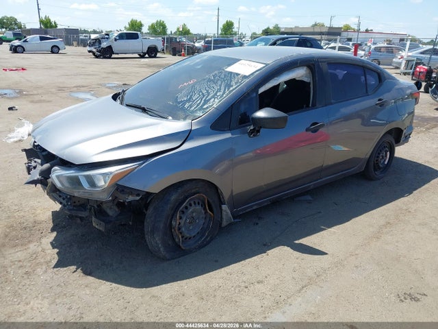 3N1CN8DV1ML820814 Nissan Versa S Xtronic Cvt