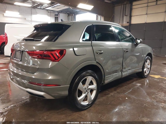 2020 Audi Q3 Premium 45 Tfsi Quattro Tiptronic მანქანა იყიდება აუქციონზე, vin: WA1AECF37L1093407, აუქციონის ნომერი: 44425655