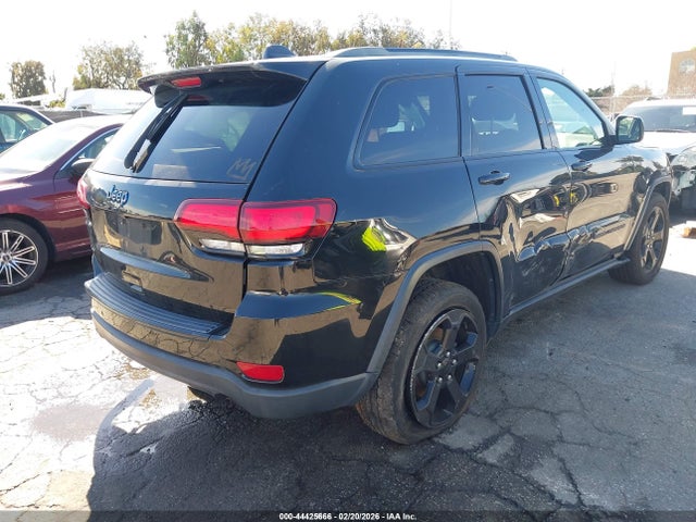 1C4RJFAG0JC353079 Jeep Grand Cherokee Upland 4x4