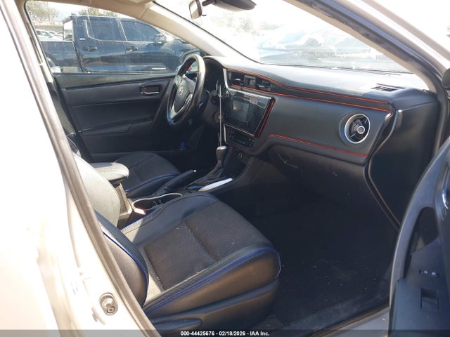 Toyota COROLLA SE 2019 5YFBURHE7KP891558 Image 5