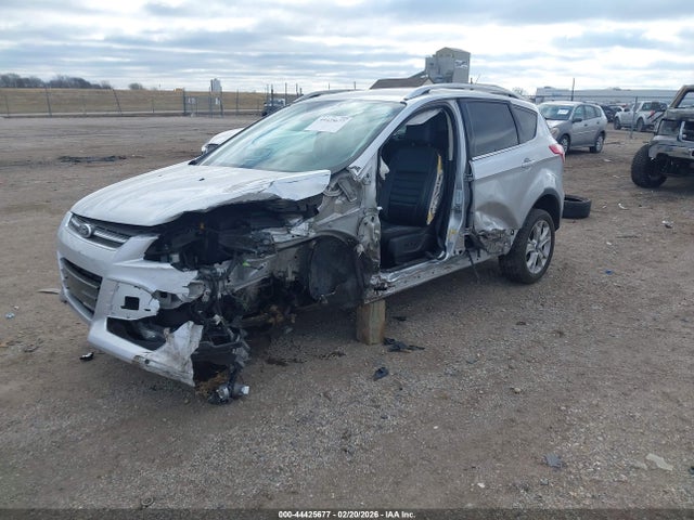 2016 FORD ESCAPE 1FMCU9J90GUA82944 Photo 1