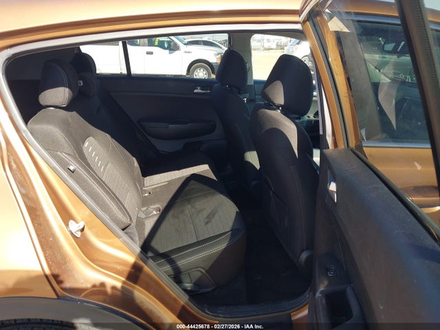 KIA Sportage Lx 2018 KNDPM3AC5J7343246 Image 8