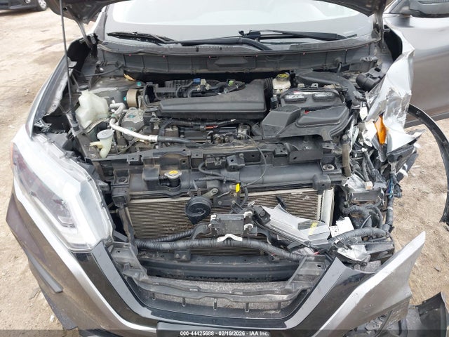 2018 NISSAN ROGUE KNMAT2MT0JP514516 Photo 9