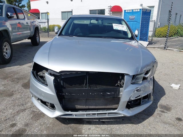 44425706 :رقم المزاد ، WAUBFAFL1CN006506 vin ، 2012 Audi A4 2.0t Premium مزاد بيع