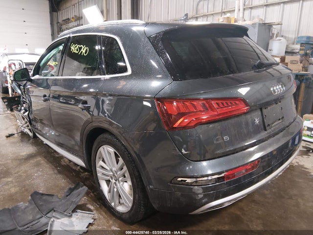 44425740 :رقم المزاد ، WA1BNAFY4K2104814 vin ، 2019 Audi Q5 45 Premium مزاد بيع