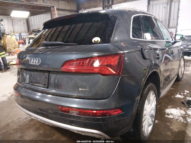 44425740 :رقم المزاد ، WA1BNAFY4K2104814 vin ، 2019 Audi Q5 45 Premium مزاد بيع