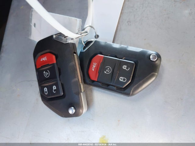 2024 JEEP WRANGLER 4XE 1C4RJXN6XRW165770 Photo 10