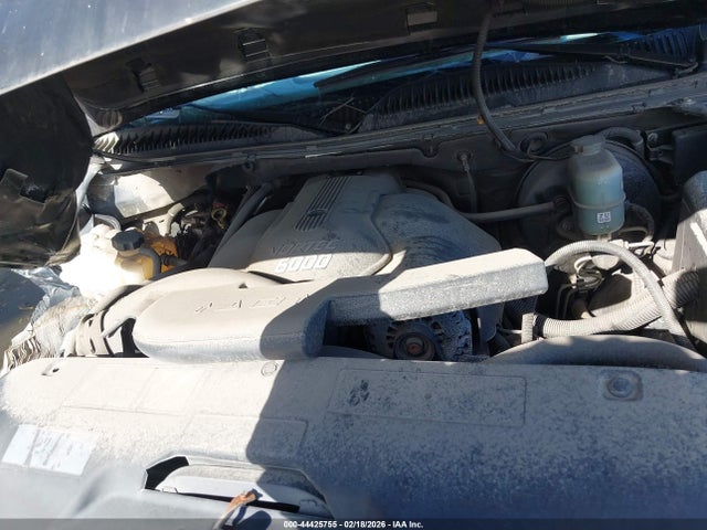Aukcja sprzedaży 2002 Gmc Yukon Xl 1500 Denali, vin: 1GKFK66U82J230825, numer aukcji: 44425755