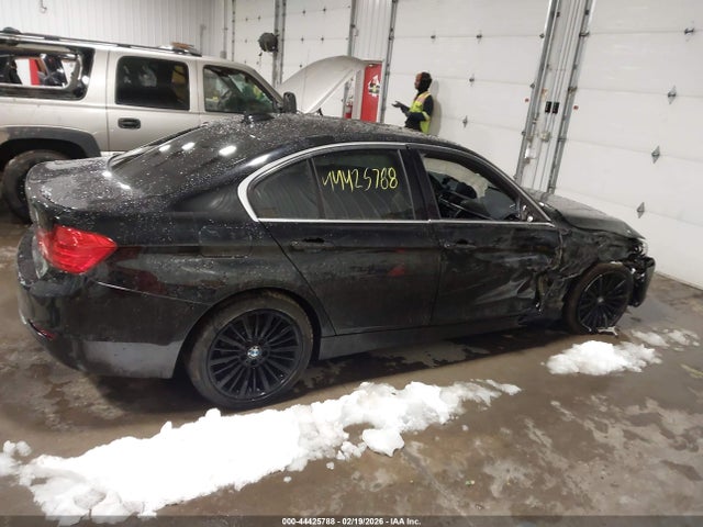 44425788 :رقم المزاد ، WBA3B3C56EJ981630 vin ، 2014 Bmw 328i Xdrive مزاد بيع