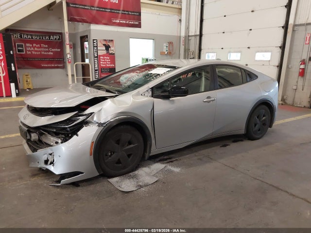 JTDACACU9S3049800 Toyota Prius Plug-in Hybrid Se