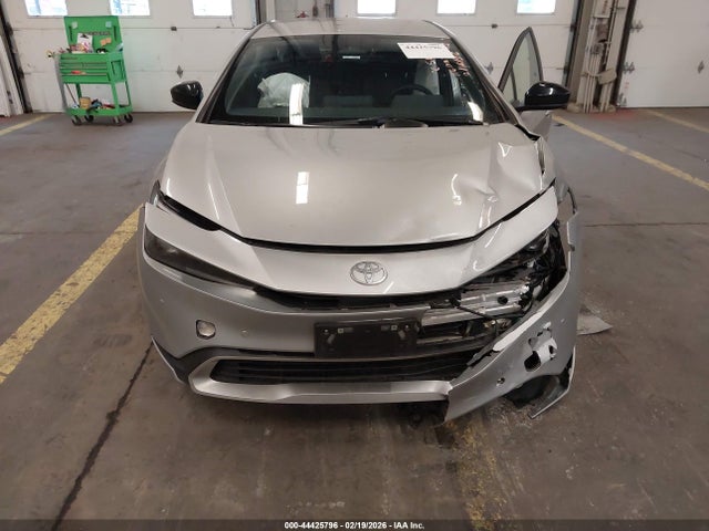 JTDACACU9S3049800 Toyota Prius Plug-in Hybrid Se