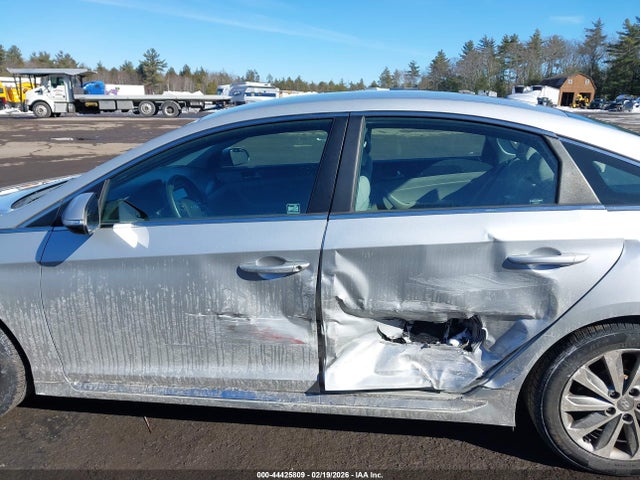 Hyundai Sonata Sport 2017 5NPE34AF5HH577662 Image 14