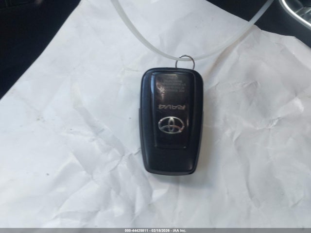 Toyota Rav4 Xle Premium 2020 JTMC1RFV6LD057446 Image 11