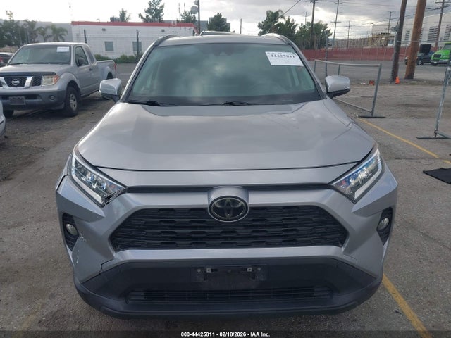 Toyota Rav4 Xle Premium 2020 JTMC1RFV6LD057446 Image 12