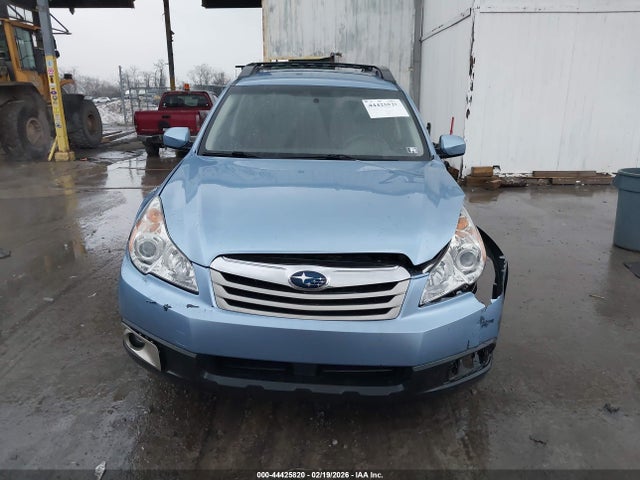 Auction sale of the 2011 Subaru Outback 2.5i Premium, vin: 4S4BRBCC7B3412235, lot number: 44425820