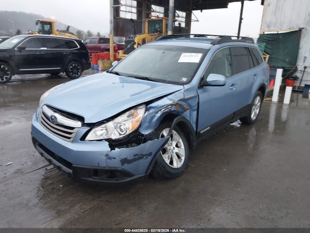 Auction sale of the 2011 Subaru Outback 2.5i Premium, vin: 4S4BRBCC7B3412235, lot number: 44425820