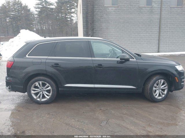 WA1LAAF79HD041374 Audi Q7 3.0t Premium