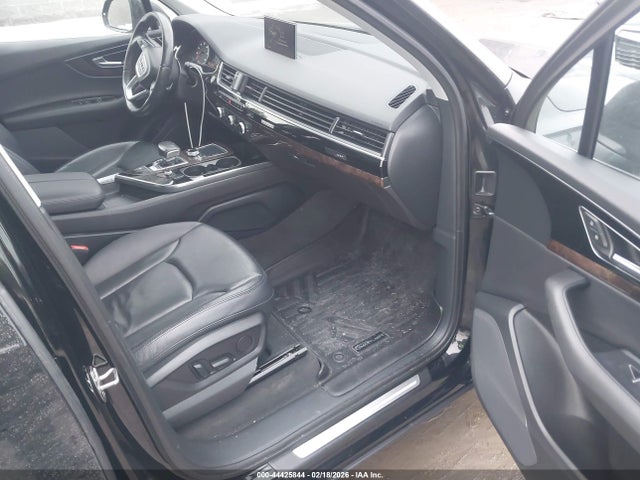 WA1LAAF79HD041374 Audi Q7 3.0t Premium