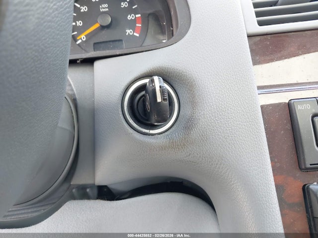 Продаж на аукціоні авто 2001 Mercedes-benz E 320 4m, vin: WDBJH82JX1X043933, номер лоту: 44425852