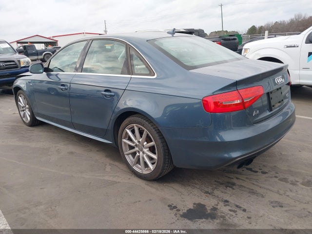 2015 AUDI A4 WAUBFAFL1FN024783 Photo 2