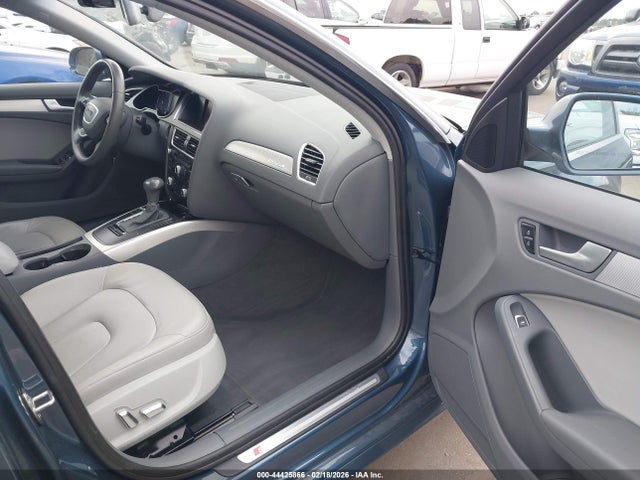 2015 AUDI A4 WAUBFAFL1FN024783 Photo 4