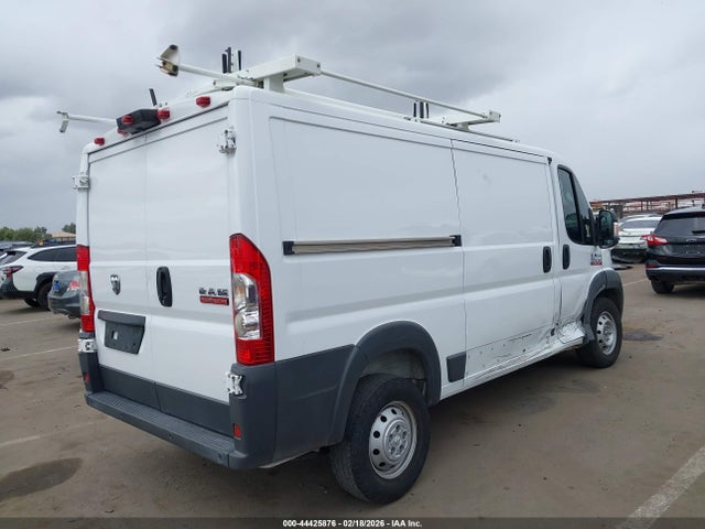 3C6TRVAG6JE139674 RAM Promaster 1500 Low Roof 136 Wb