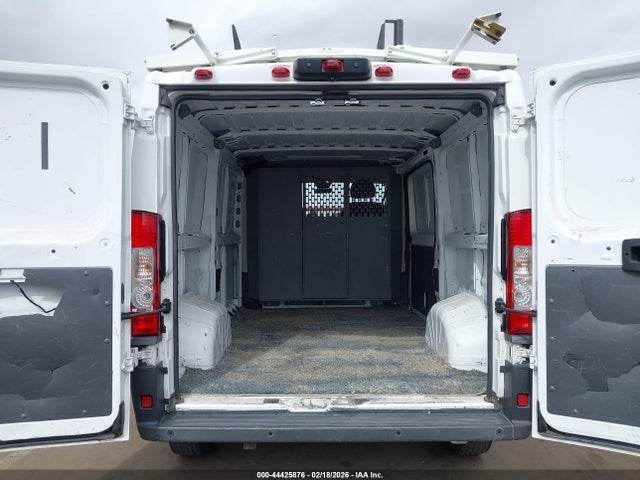 3C6TRVAG6JE139674 RAM Promaster 1500 Low Roof 136 Wb