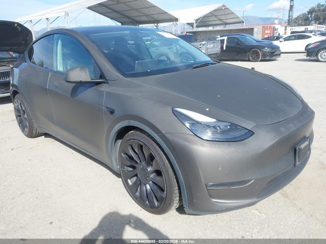 2022 TESLA MODEL Y 7SAYGDEF3NF390851 Photo 0