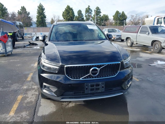 YV4162UK6M2599620 Volvo Xc40 T5 Momentum