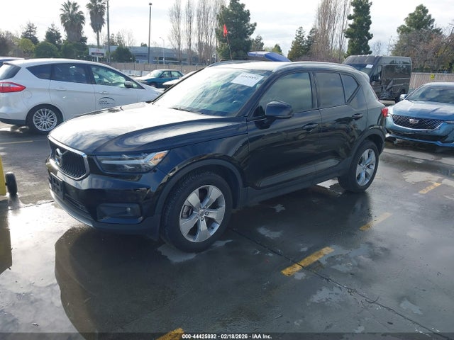 YV4162UK6M2599620 Volvo Xc40 T5 Momentum