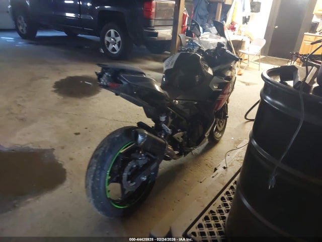 JKAEXKG16NDAG6346 Kawasaki EX400