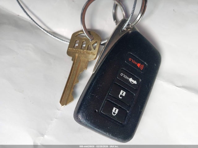 Продажа на аукционе авто 2015 Lexus Is 250, vin: JTHBF1D22F5055164, номер лота: 44425930