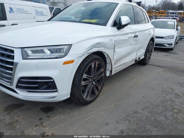 2018 AUDI SQ5 WA1C4AFYXJ2210531 Photo 5