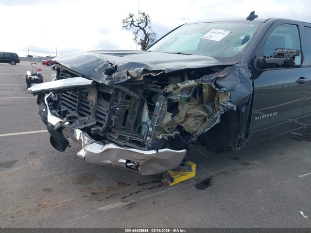 1GCRCREC8JZ102021 Chevrolet Silverado 1500 1lt