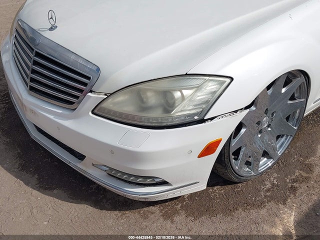 2011 MERCEDES-BENZ S 550 WDDNG8GB4BA399344 Photo 5