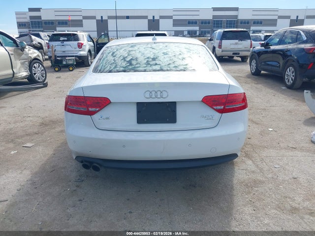 Продажа на аукционе авто 2012 Audi A5 2.0t Premium, vin: WAULFAFR4CA021193, номер лота: 44425953