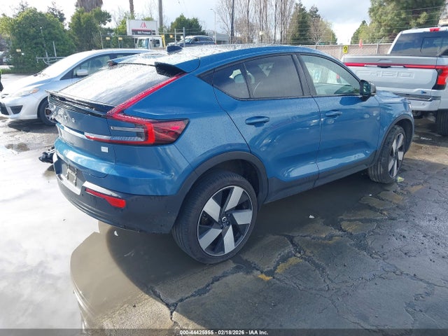 2023 VOLVO C40 RECHARGE PURE ELECTRIC YV4ED3GM6P2039398 Photo 3