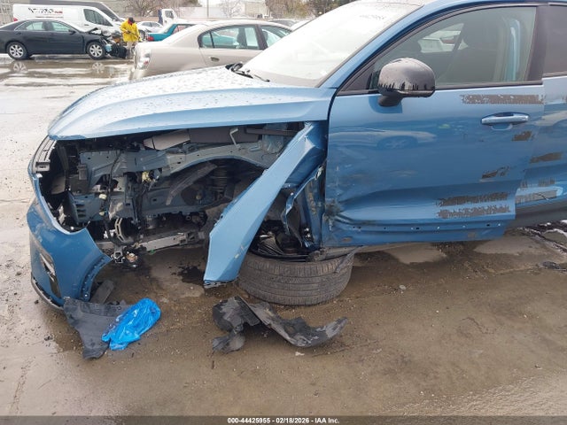 2023 VOLVO C40 RECHARGE PURE ELECTRIC YV4ED3GM6P2039398 Photo 5