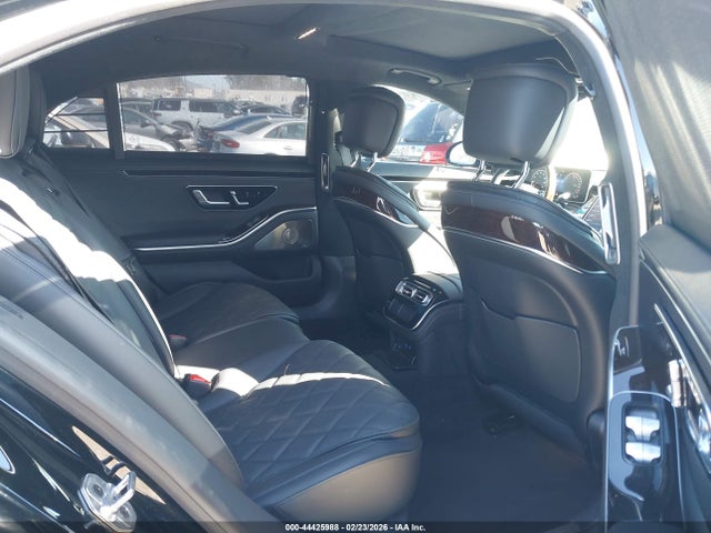 W1K6G6KB5RA302582 Mercedes-Benz S 580e 4matic