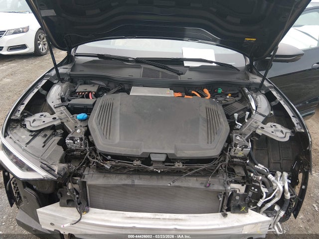 2024 AUDI Q8 E-TRON WA16AAGE4RB052497 Photo 9