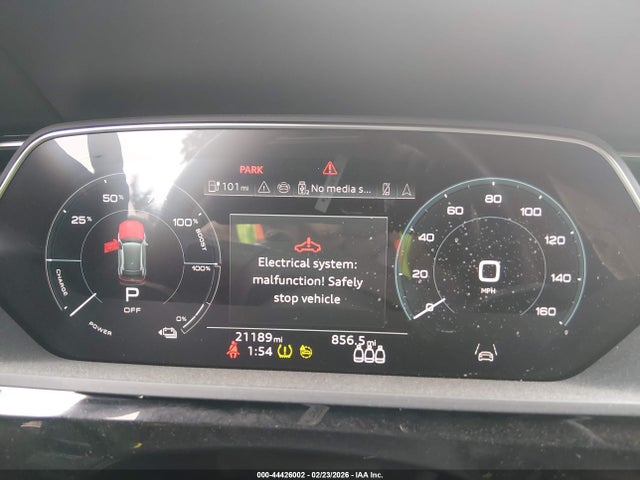 2024 AUDI Q8 E-TRON WA16AAGE4RB052497 Photo 6