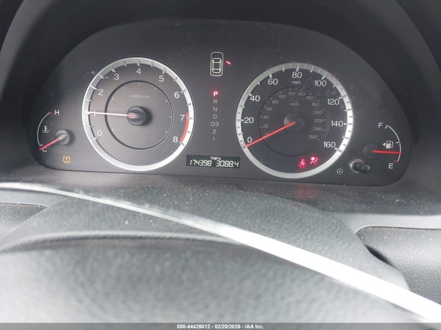 44426012 :رقم المزاد ، 1HGCP3F88BA003525 vin ، 2011 Honda Accord 3.5 Ex-l مزاد بيع