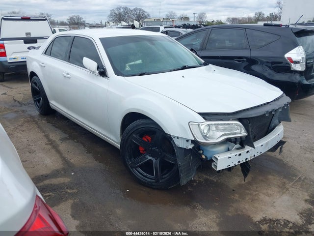 2015 CHRYSLER 300 2C3CCAAG2FH922025